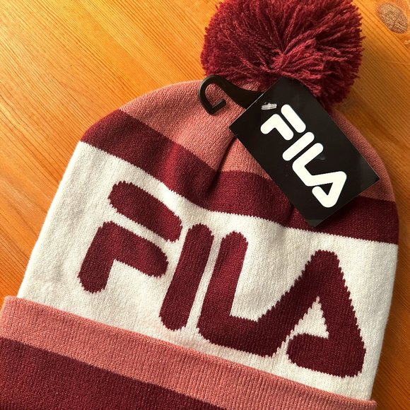 FILA Winter Beanie - NWT - Picture 1 of 3